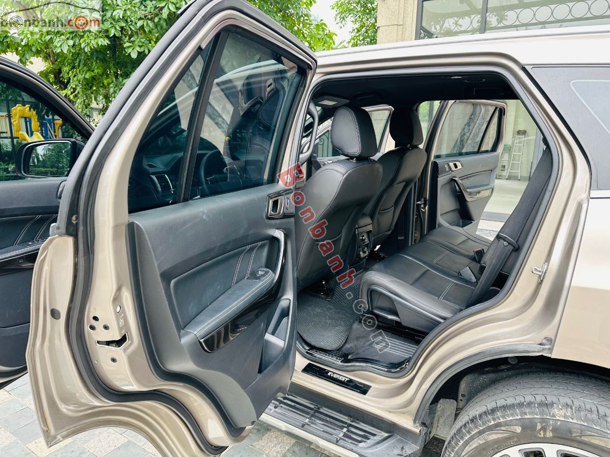 Bán ô tô Ford Everest Titanium 2.0L 4x2 AT - 2019 - xe cũ