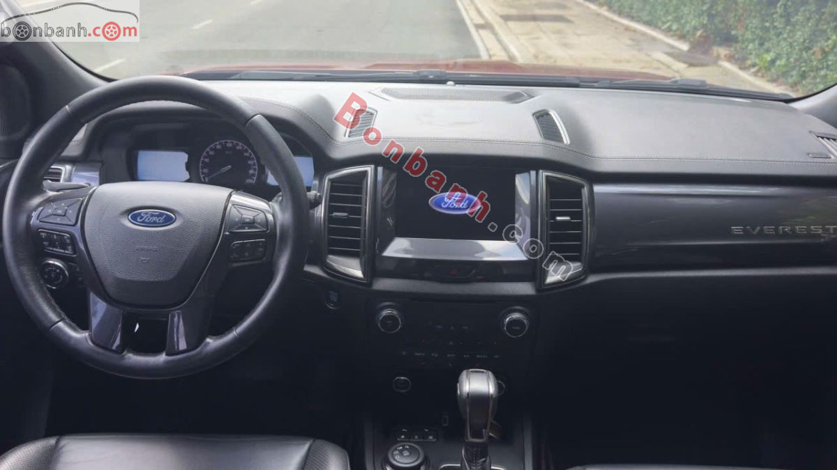 Bán ô tô Ford Everest Titanium 2.0L 4x4 AT - 2020 - xe cũ