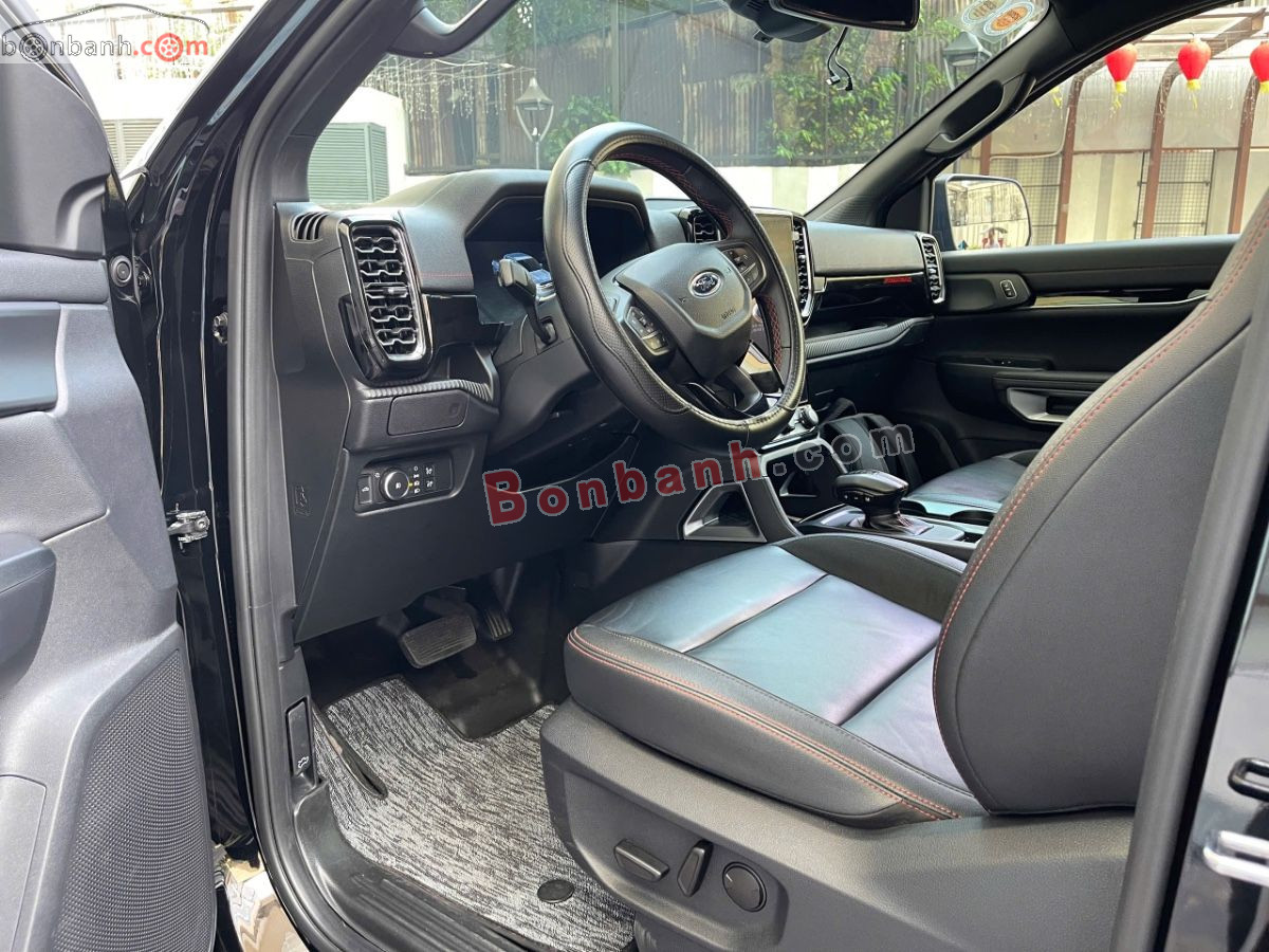 Bán ô tô Ford Ranger Stormtrak 2.0L 4x4 AT - 2024 - xe cũ