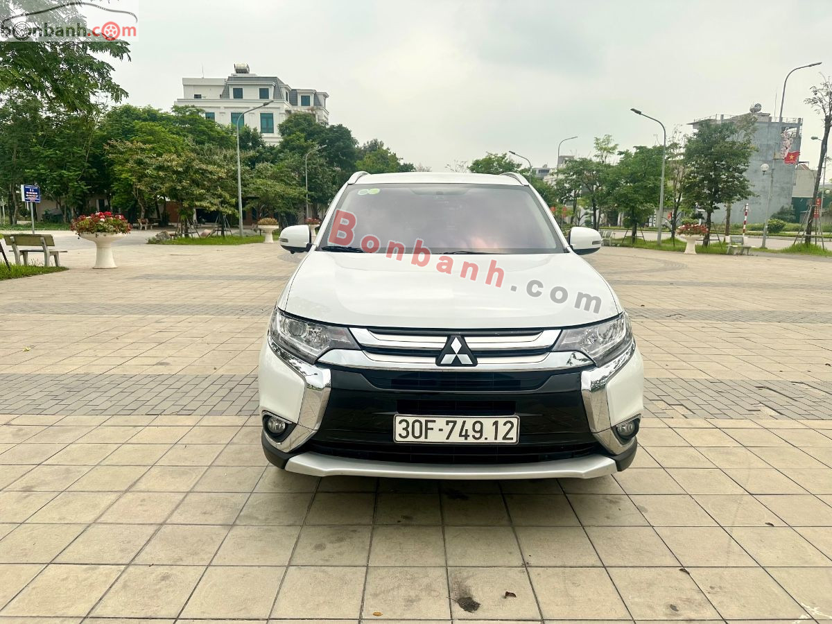 Bán ô tô Mitsubishi Outlander 2.0 CVT - 2019 - xe cũ