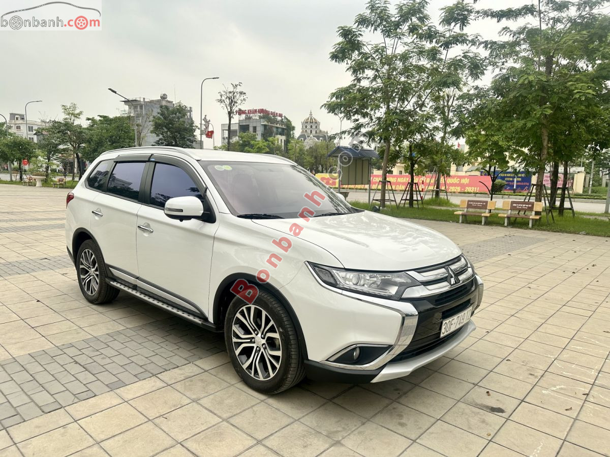 Bán ô tô Mitsubishi Outlander 2.0 CVT - 2019 - xe cũ