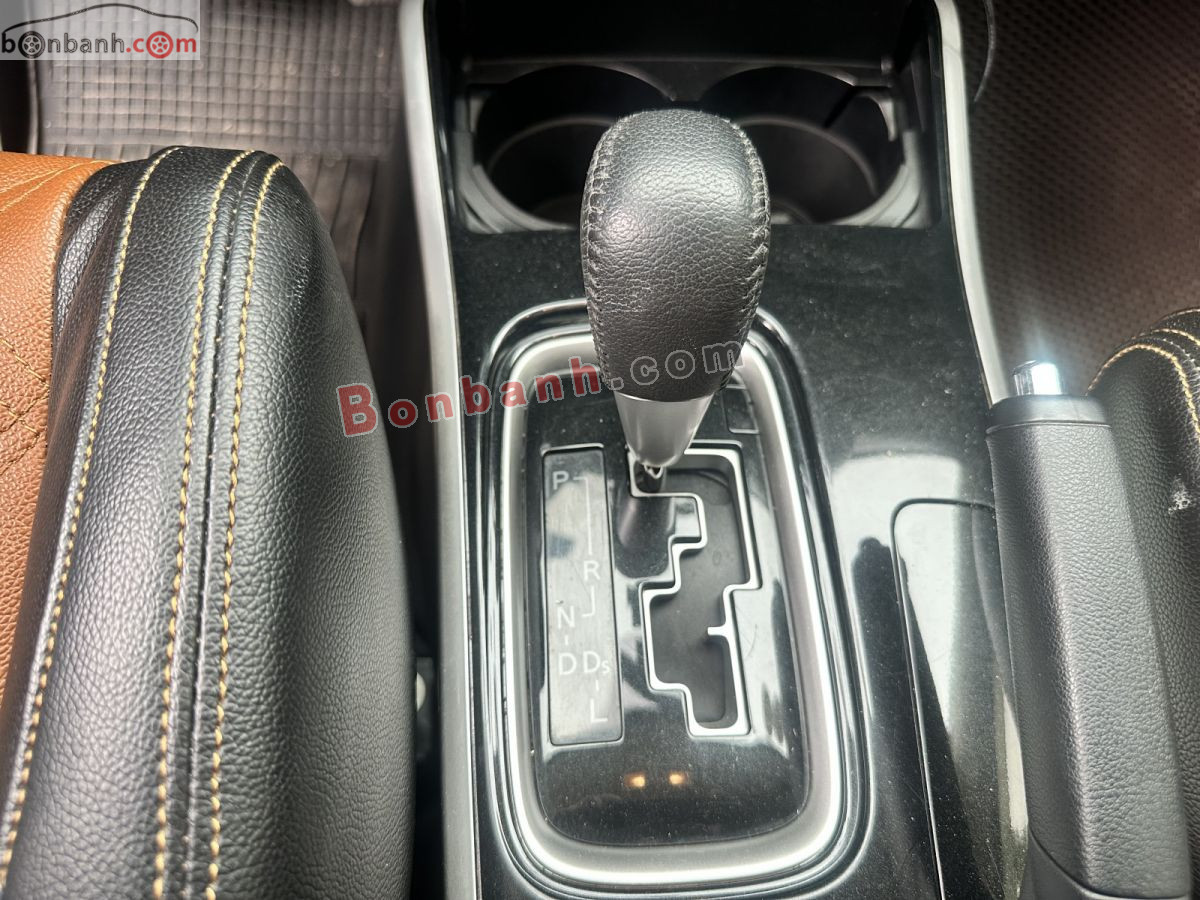 Bán ô tô Mitsubishi Outlander 2.0 CVT - 2019 - xe cũ