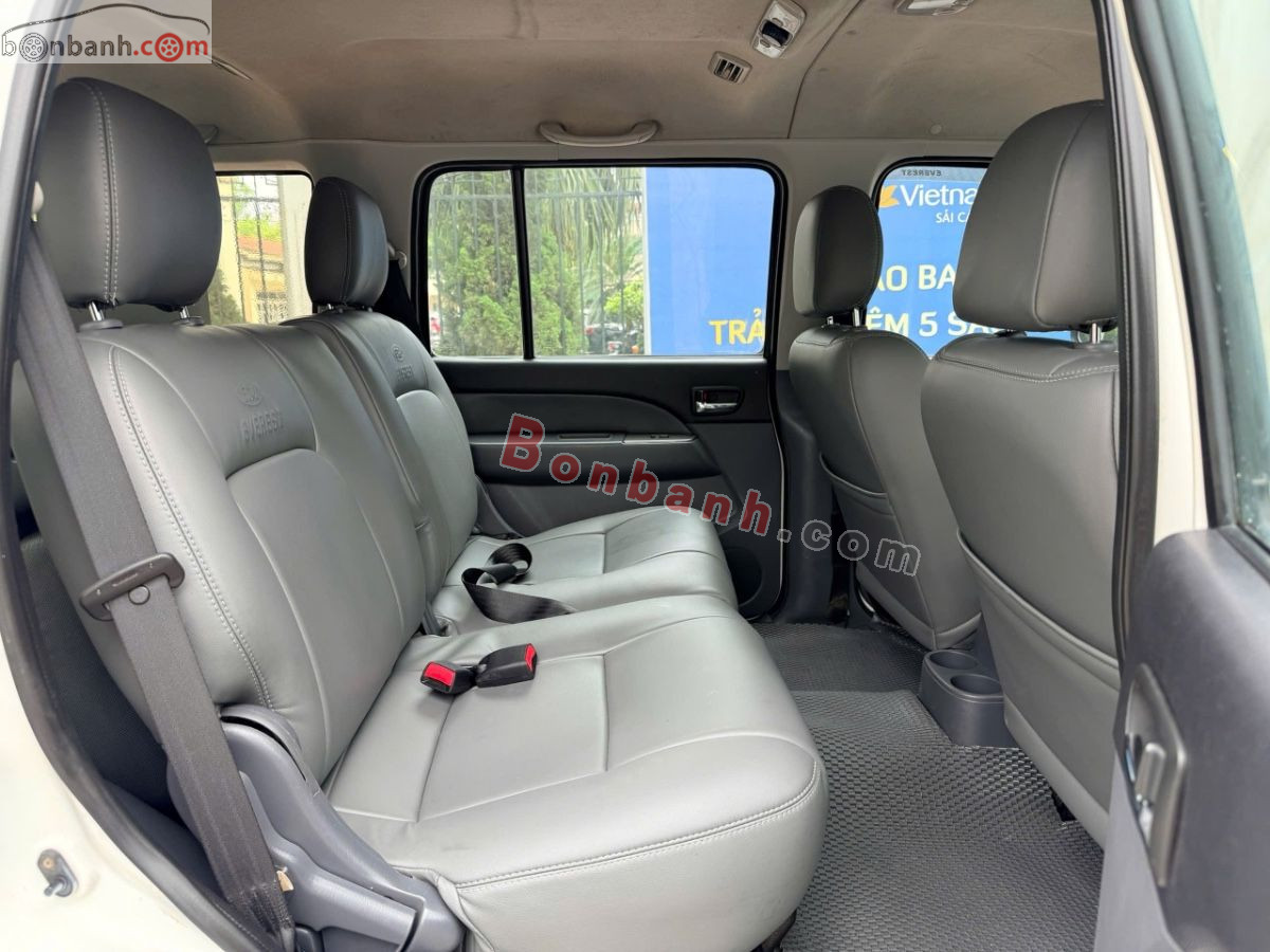 Bán ô tô Ford Everest 2.5L 4x2 MT - 2014 - xe cũ