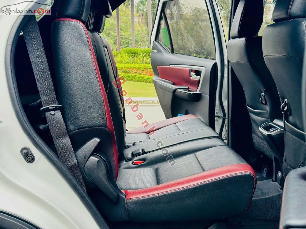 Bán ô tô Toyota Fortuner Legender 2.8L 4x4 AT - 2024 - xe cũ