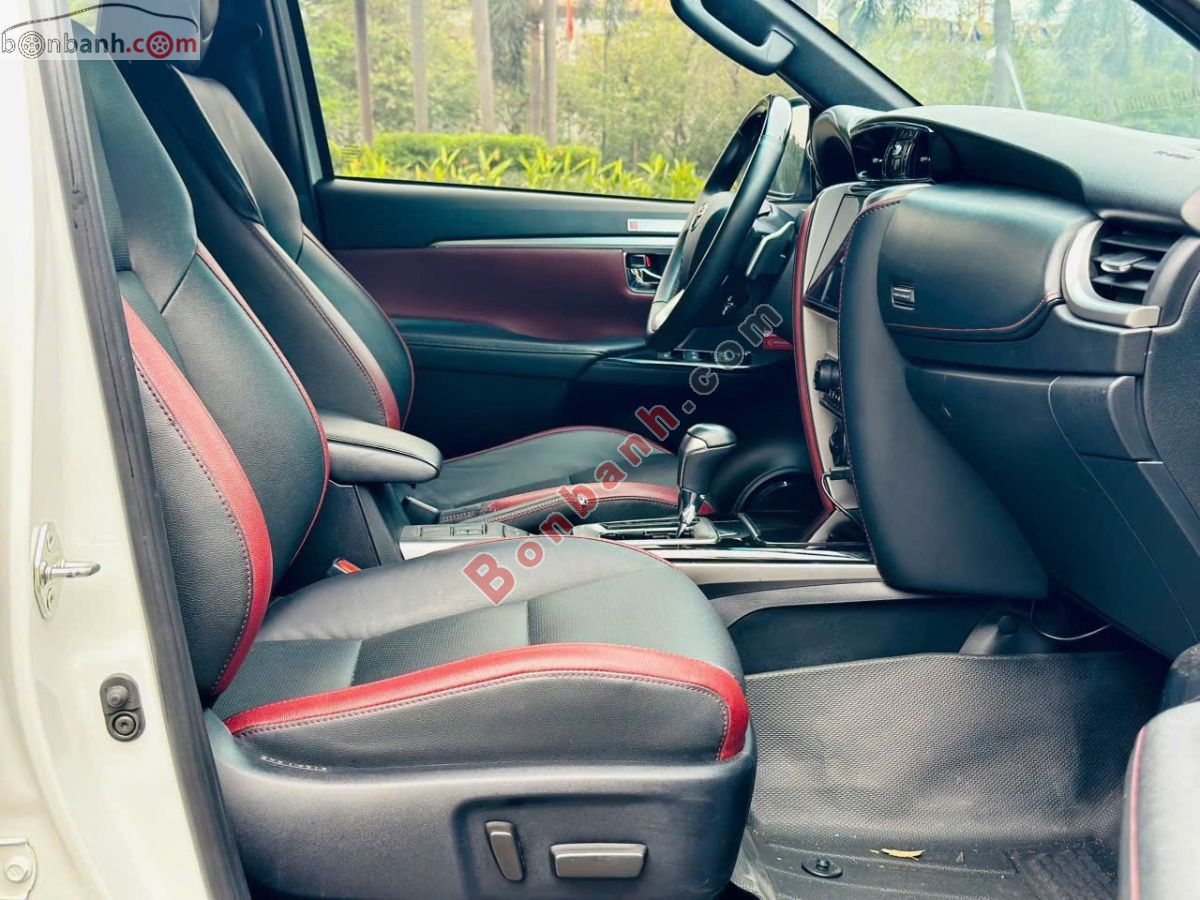 Bán ô tô Toyota Fortuner Legender 2.8L 4x4 AT - 2024 - xe cũ