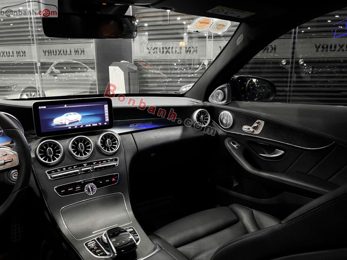 Bán ô tô Mercedes Benz C class C300 AMG - 2021 - xe cũ