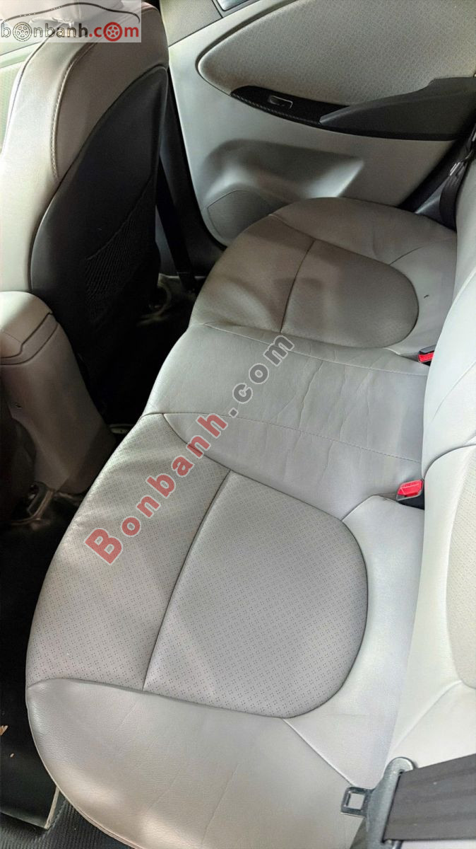 Bán ô tô Hyundai Accent 1.4 AT - 2012 - xe cũ