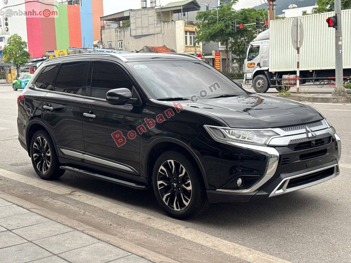 Bán ô tô Mitsubishi Outlander 2.0 CVT - 2021 - xe cũ