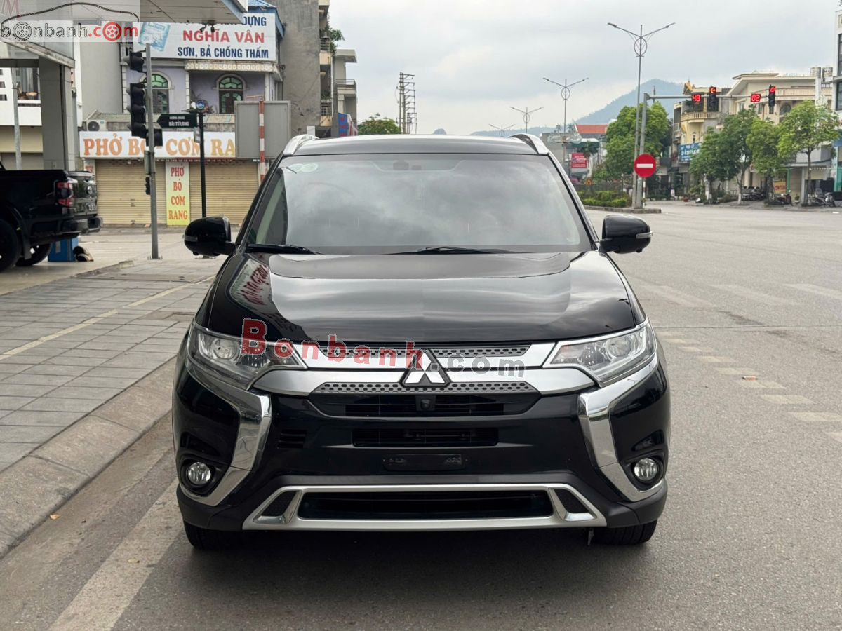 Bán ô tô Mitsubishi Outlander 2.0 CVT - 2021 - xe cũ