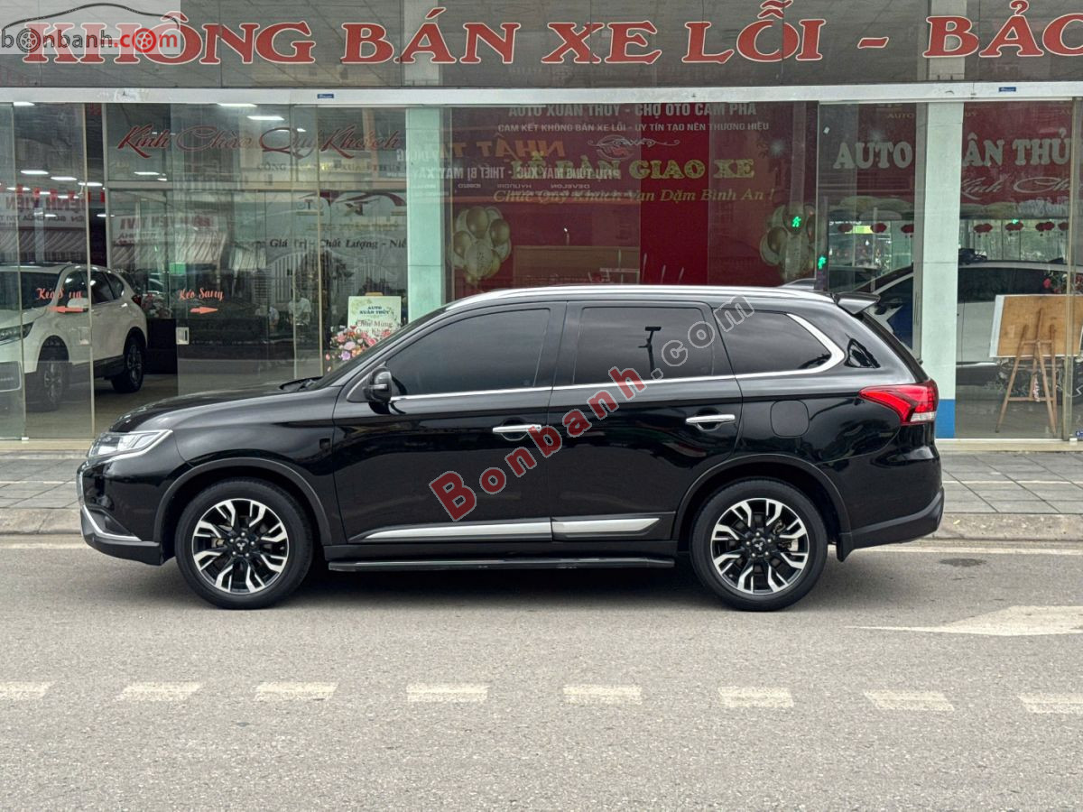Bán ô tô Mitsubishi Outlander 2.0 CVT - 2021 - xe cũ