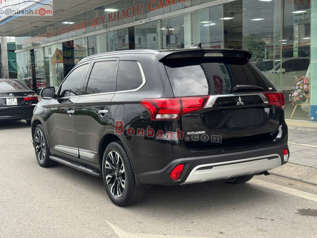Bán ô tô Mitsubishi Outlander 2.0 CVT - 2021 - xe cũ