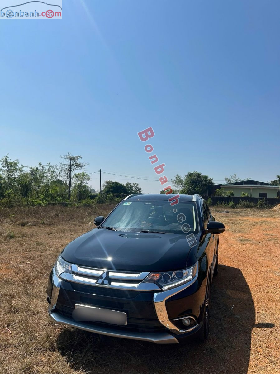 Bán ô tô Mitsubishi Outlander 2.0 CVT - 2019 - xe cũ