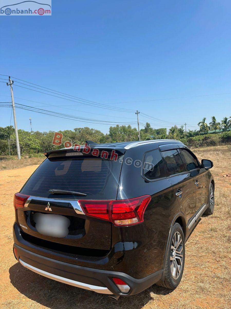 Bán ô tô Mitsubishi Outlander 2.0 CVT - 2019 - xe cũ