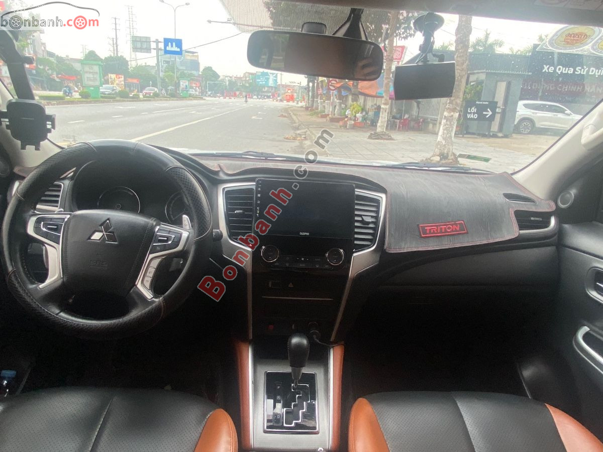 Bán ô tô Mitsubishi Triton Athlete 4x2 AT - 2022 - xe cũ