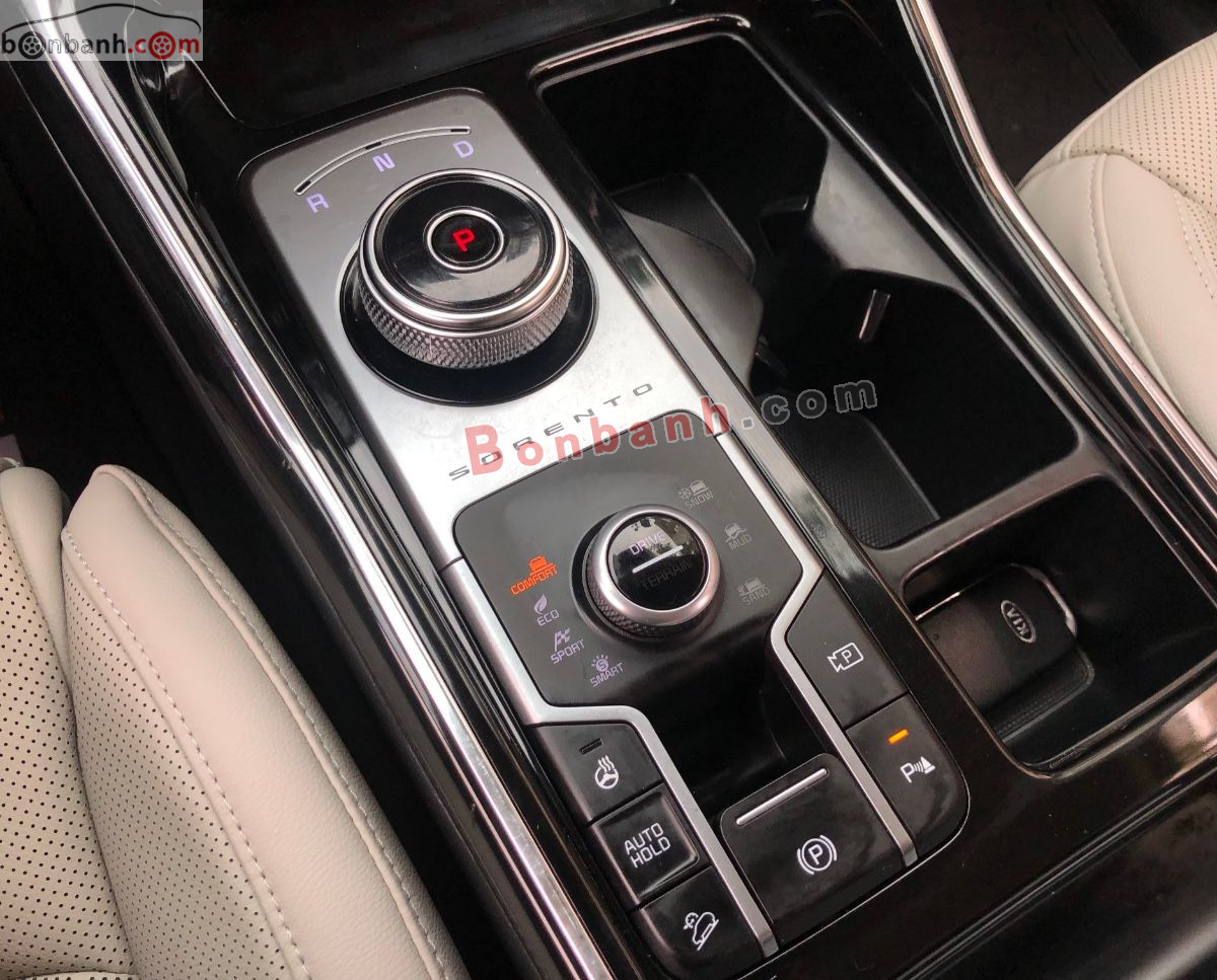 Bán ô tô Kia Sorento Signature 2.2 AT AWD 7S - 2021 - xe cũ