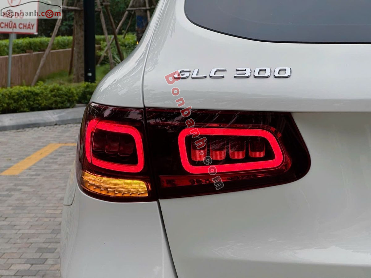 Bán ô tô Mercedes Benz GLC 300 4Matic - 2020 - xe cũ