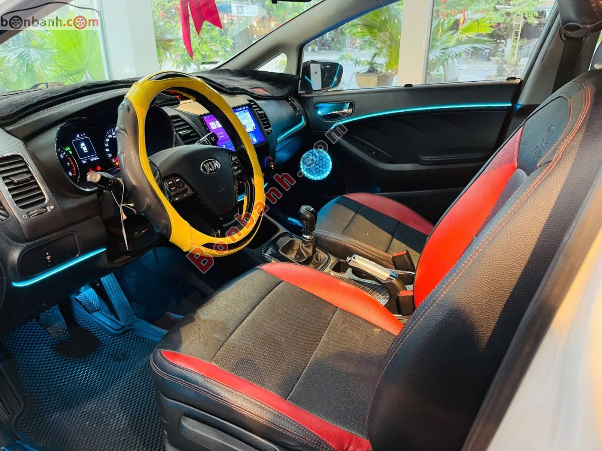 Bán ô tô Kia Cerato 1.6 MT - 2017 - xe cũ