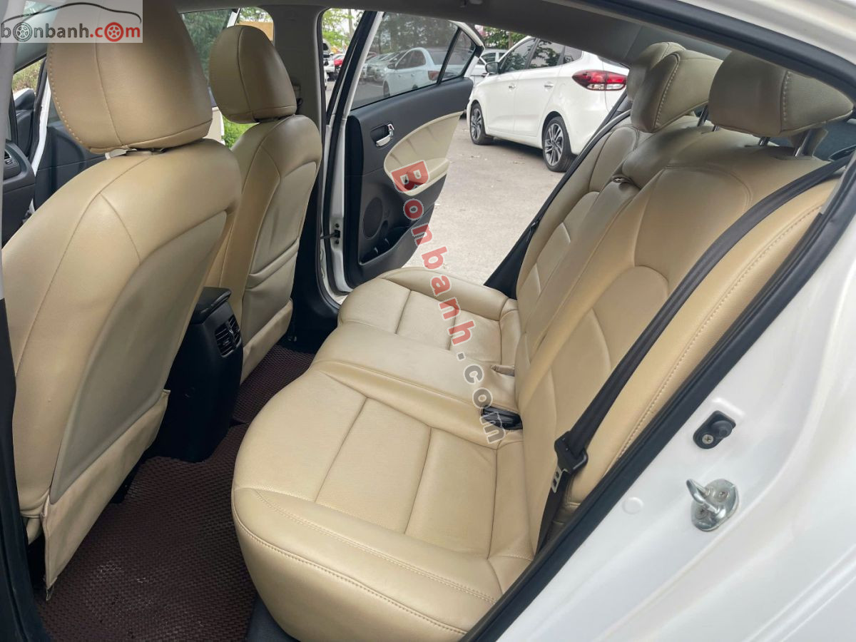 Bán ô tô Kia Cerato 1.6 AT - 2016 - xe cũ