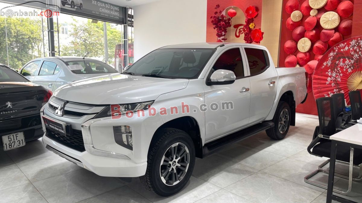 Bán ô tô Mitsubishi Triton 4x2 AT - 2023 - xe cũ