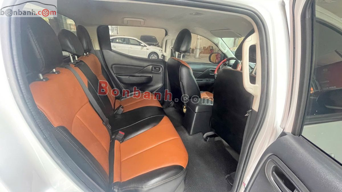 Bán ô tô Mitsubishi Triton 4x2 AT - 2023 - xe cũ