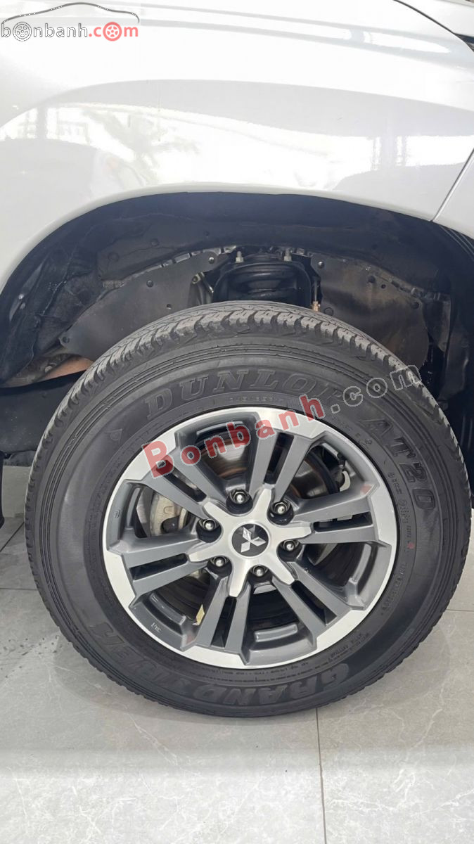 Bán ô tô Mitsubishi Triton 4x2 AT - 2023 - xe cũ