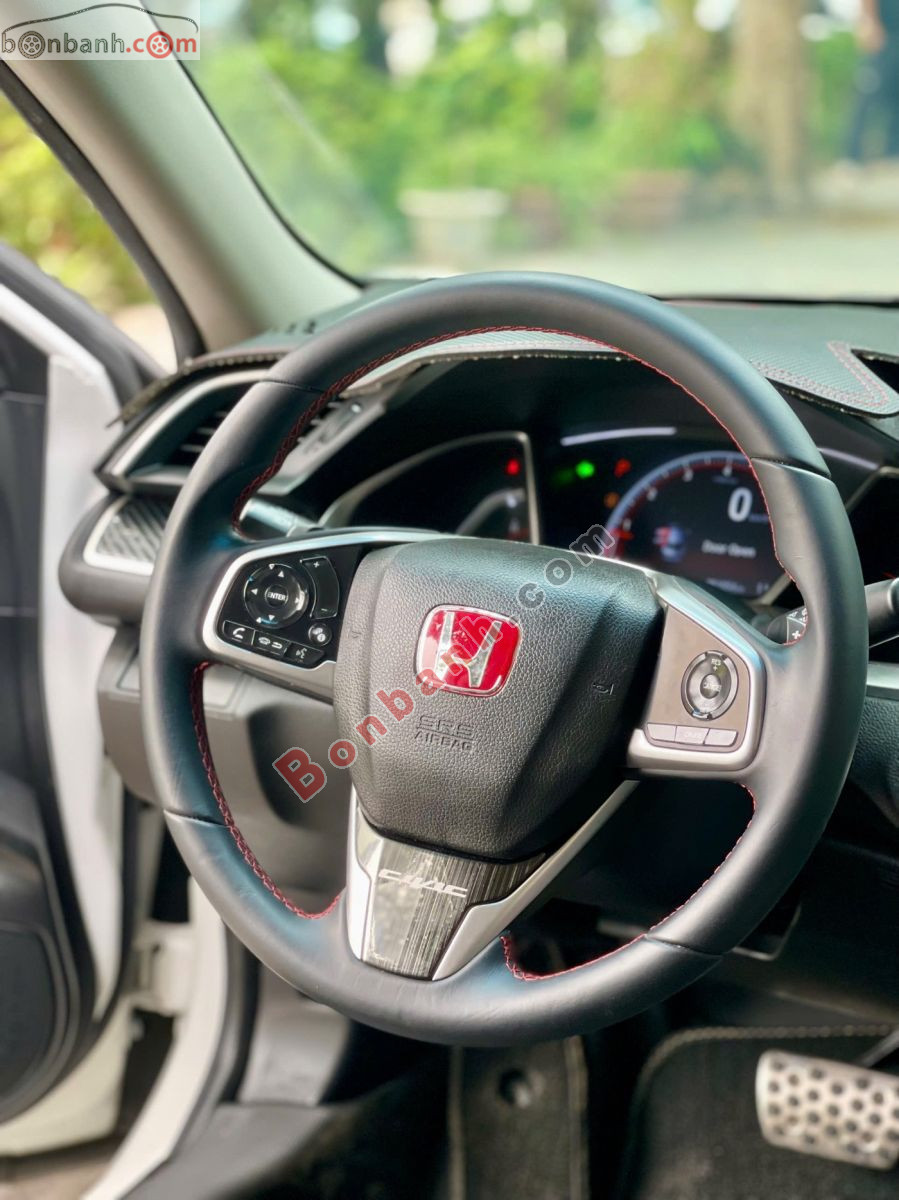 Bán ô tô Honda Civic RS 1.5 AT - 2020 - xe cũ