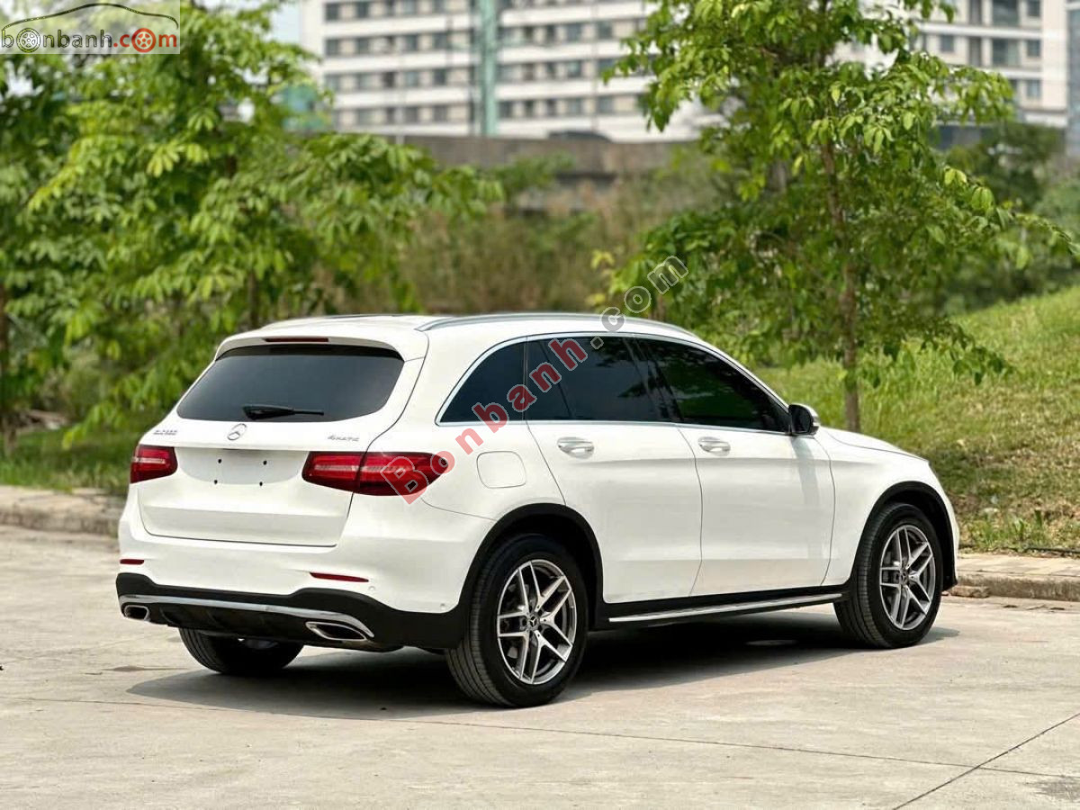 Bán ô tô Mercedes Benz GLC 300 4Matic - 2017 - xe cũ