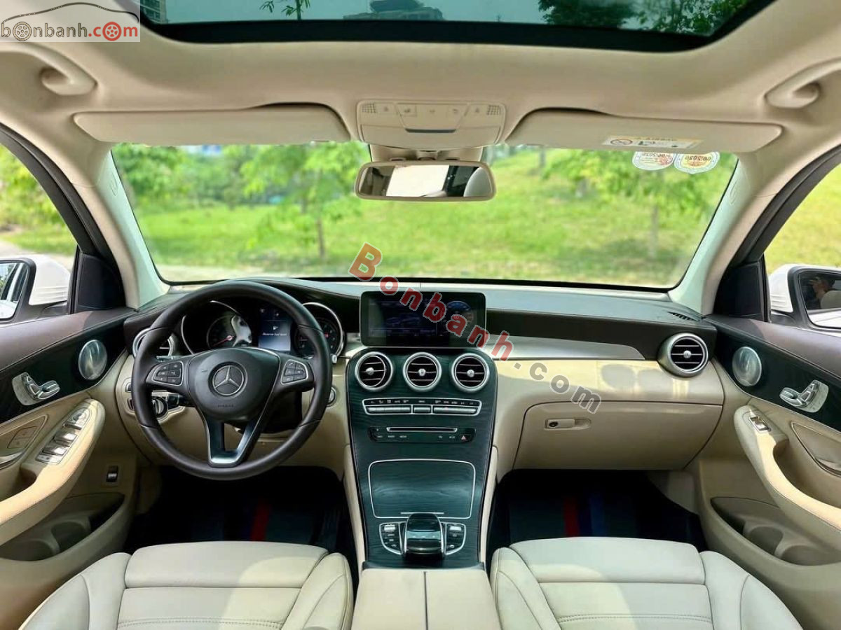 Bán ô tô Mercedes Benz GLC 300 4Matic - 2017 - xe cũ