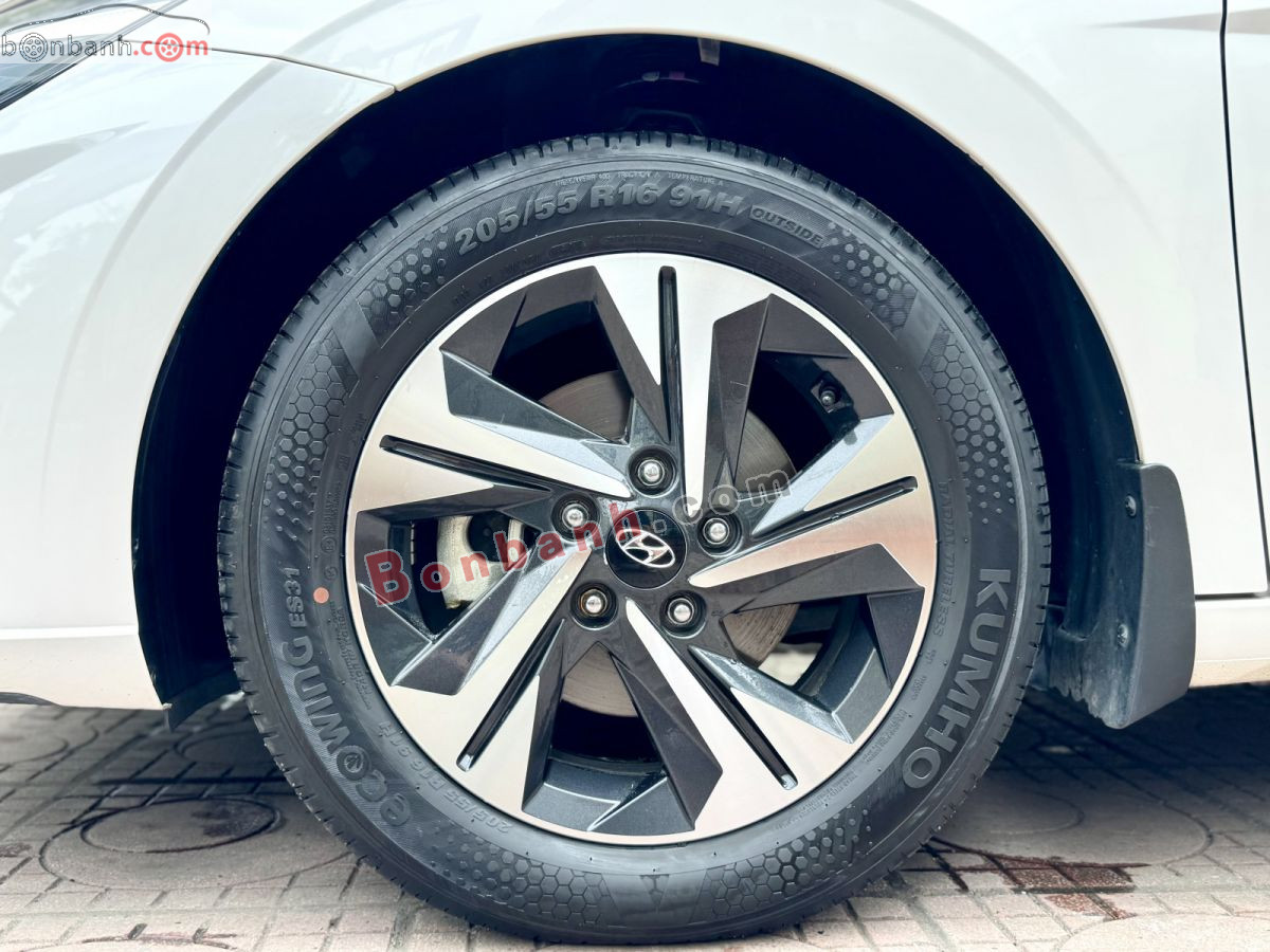 Bán ô tô Hyundai Elantra 1.6 AT Đặc biệt - 2023 - xe cũ