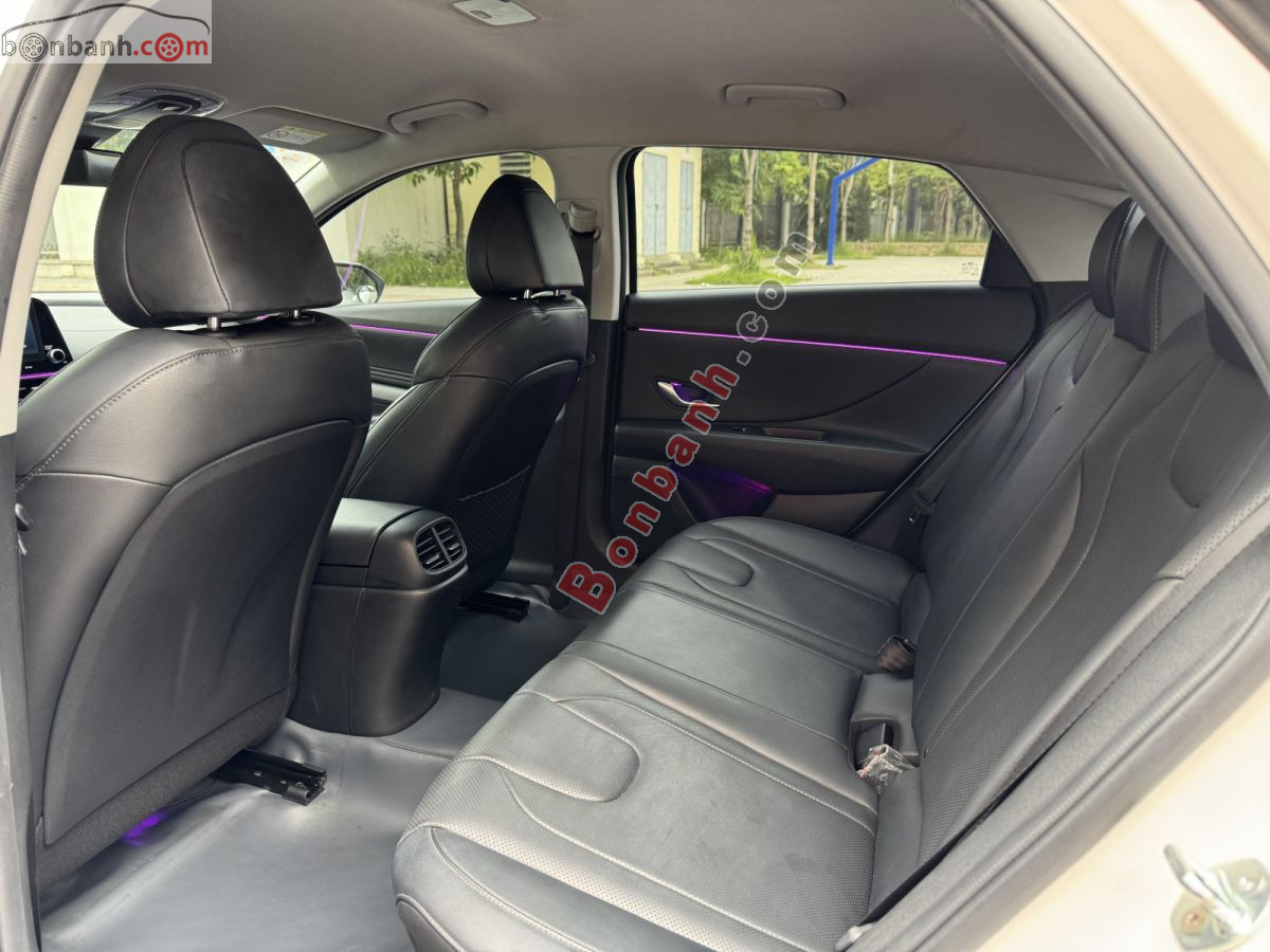 Bán ô tô Hyundai Elantra 1.6 AT Đặc biệt - 2023 - xe cũ