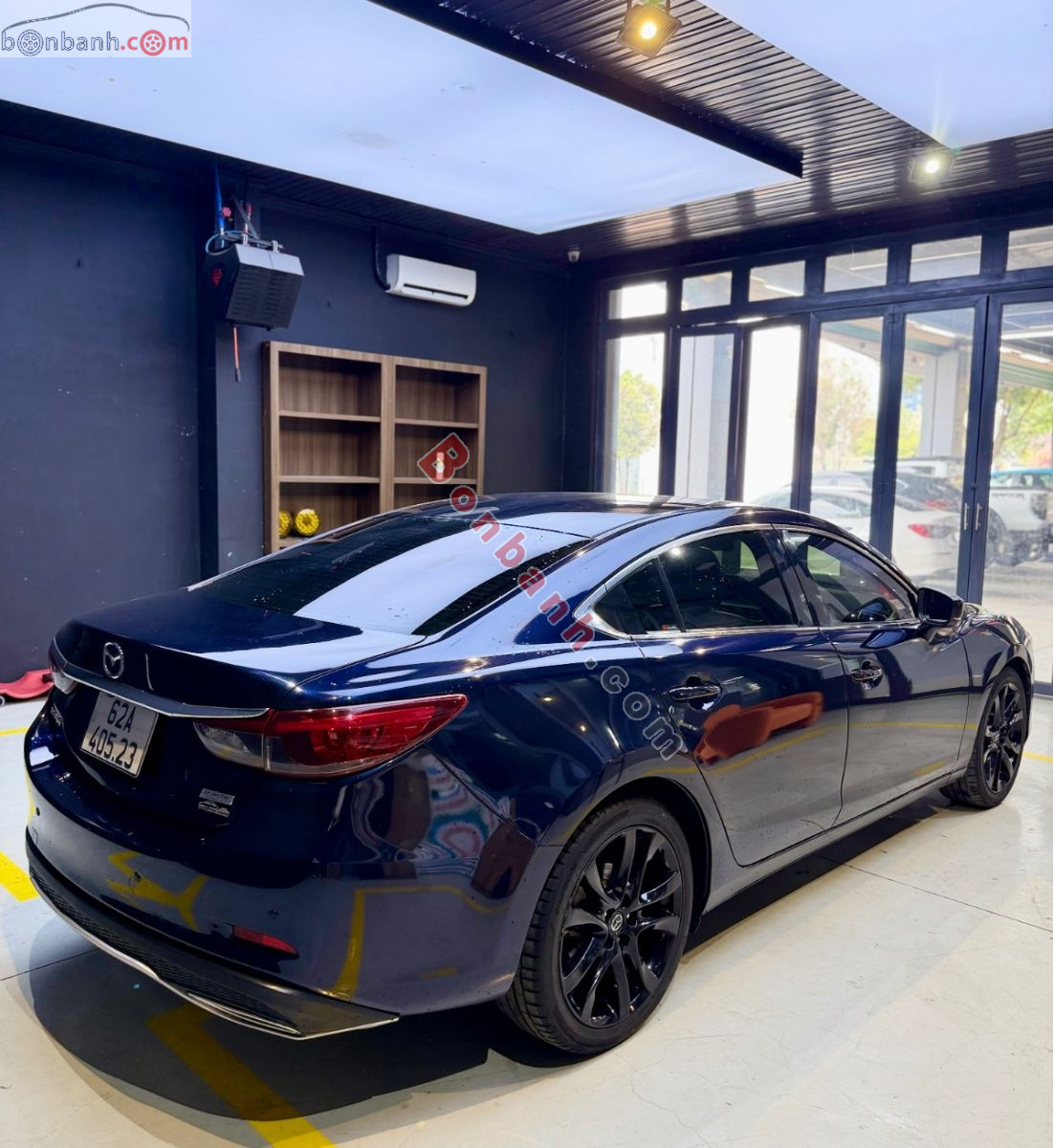 Bán ô tô Mazda 6 Premium 2.0 AT - 2018 - xe cũ