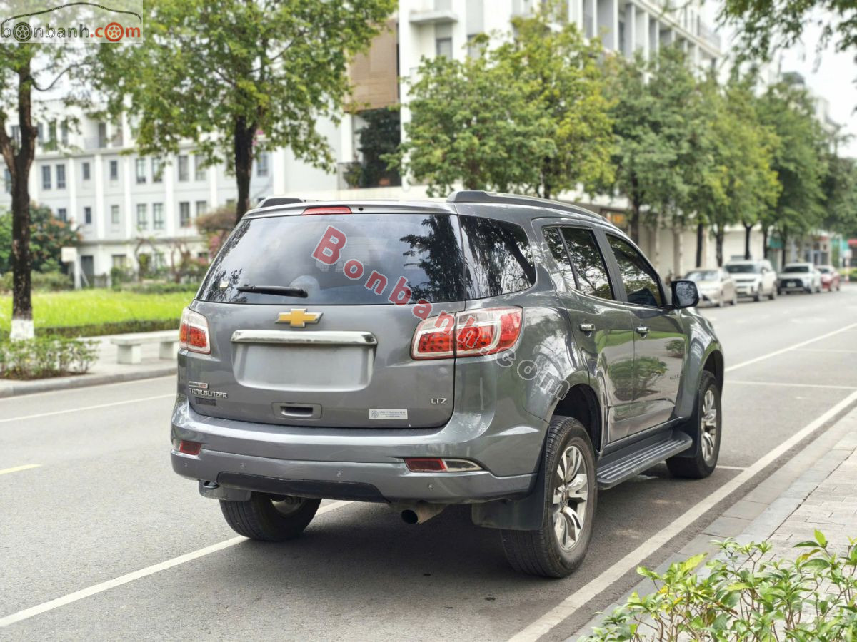 Bán ô tô Chevrolet Trailblazer LTZ 2.5L VGT 4x4 AT - 2018 - xe cũ