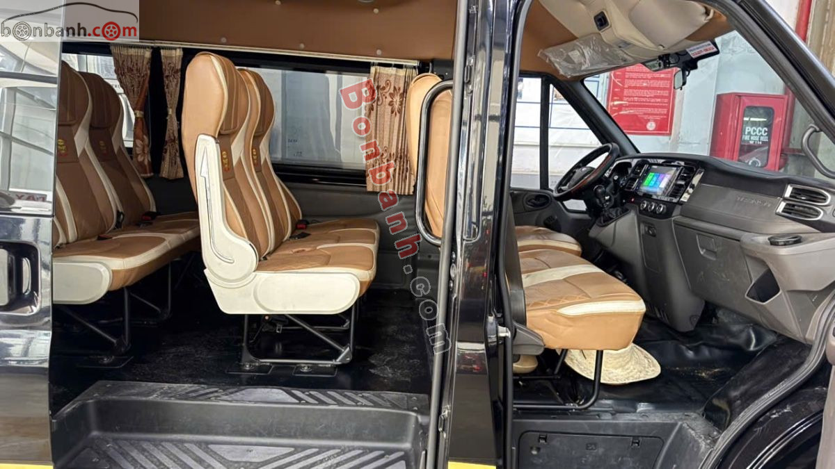 Bán ô tô Ford Transit Tiêu chuẩn - 2024 - xe cũ
