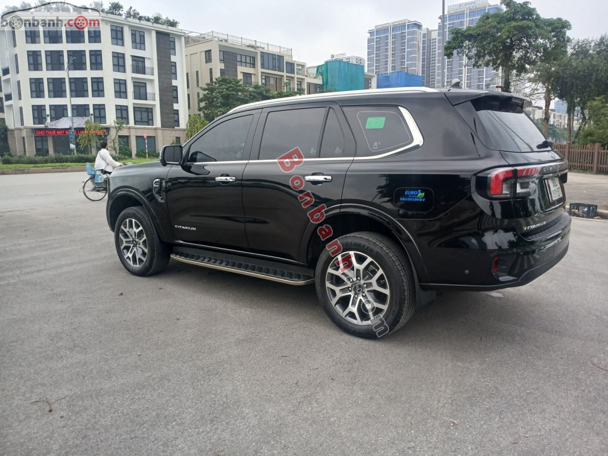 Bán ô tô Ford Everest Titanium Plus 2.0L 4x4 AT - 2023 - xe cũ