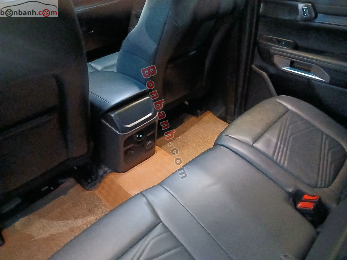 Bán ô tô Ford Everest Titanium Plus 2.0L 4x4 AT - 2023 - xe cũ