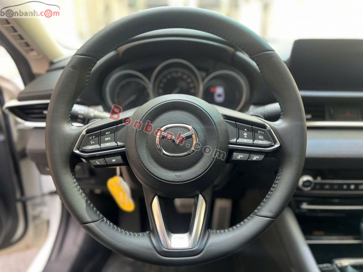 Bán ô tô Mazda 6 Premium 2.0 AT - 2022 - xe cũ