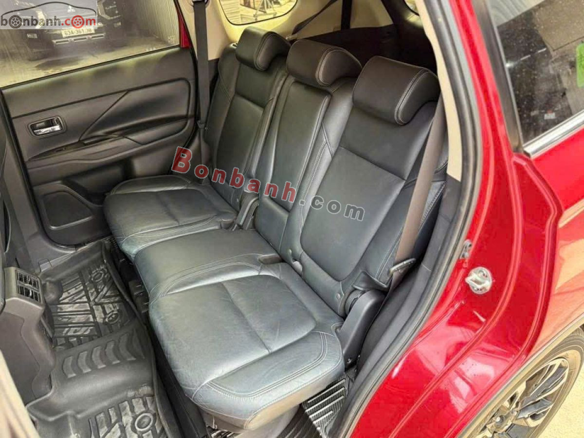 Bán ô tô Mitsubishi Outlander Premium 2.0 CVT - 2021 - xe cũ