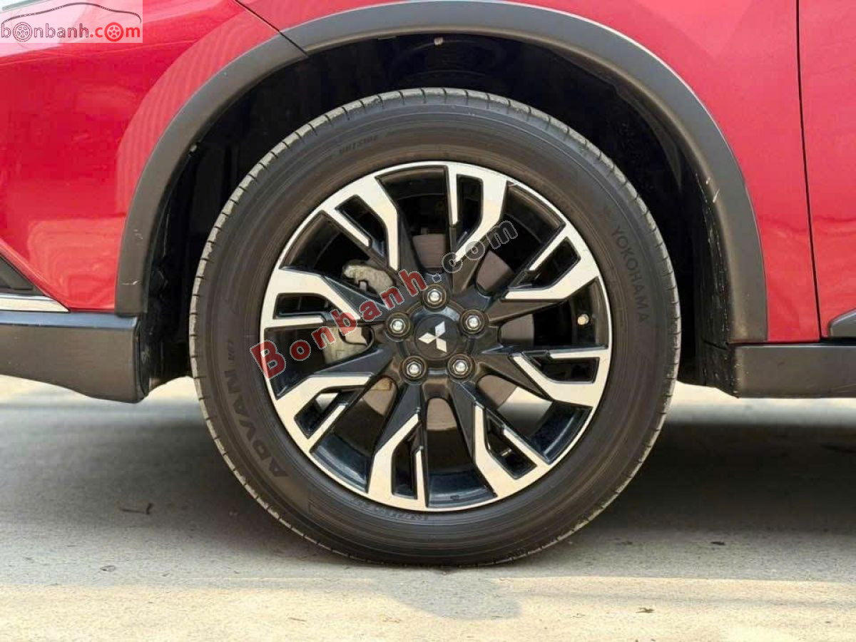 Bán ô tô Mitsubishi Outlander Premium 2.0 CVT - 2021 - xe cũ