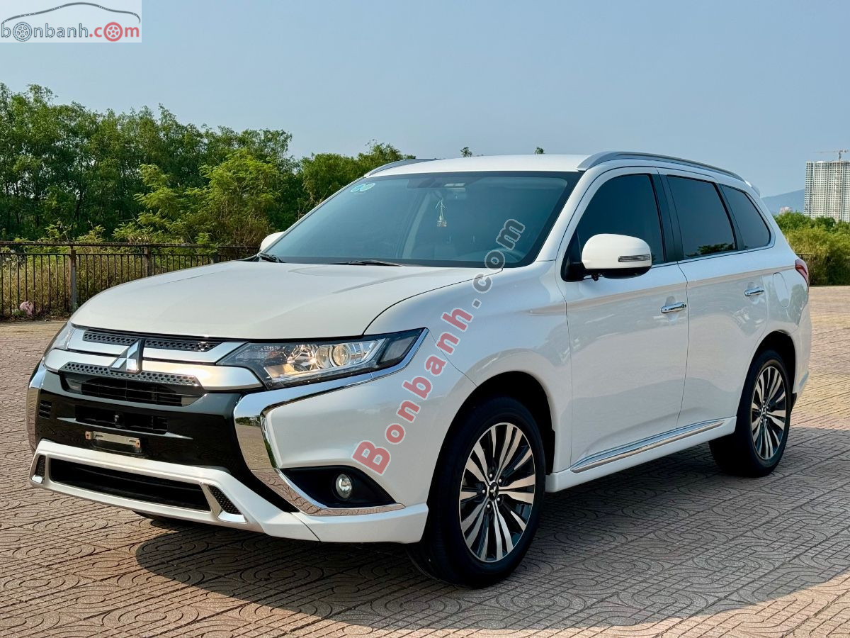 Bán ô tô Mitsubishi Outlander 2.0 CVT - 2022 - xe cũ