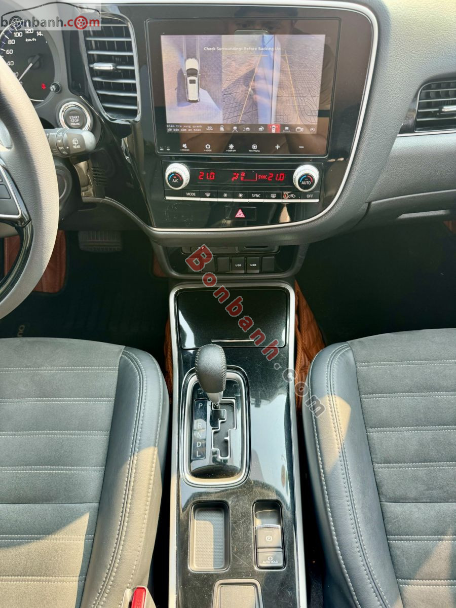 Bán ô tô Mitsubishi Outlander 2.0 CVT - 2022 - xe cũ