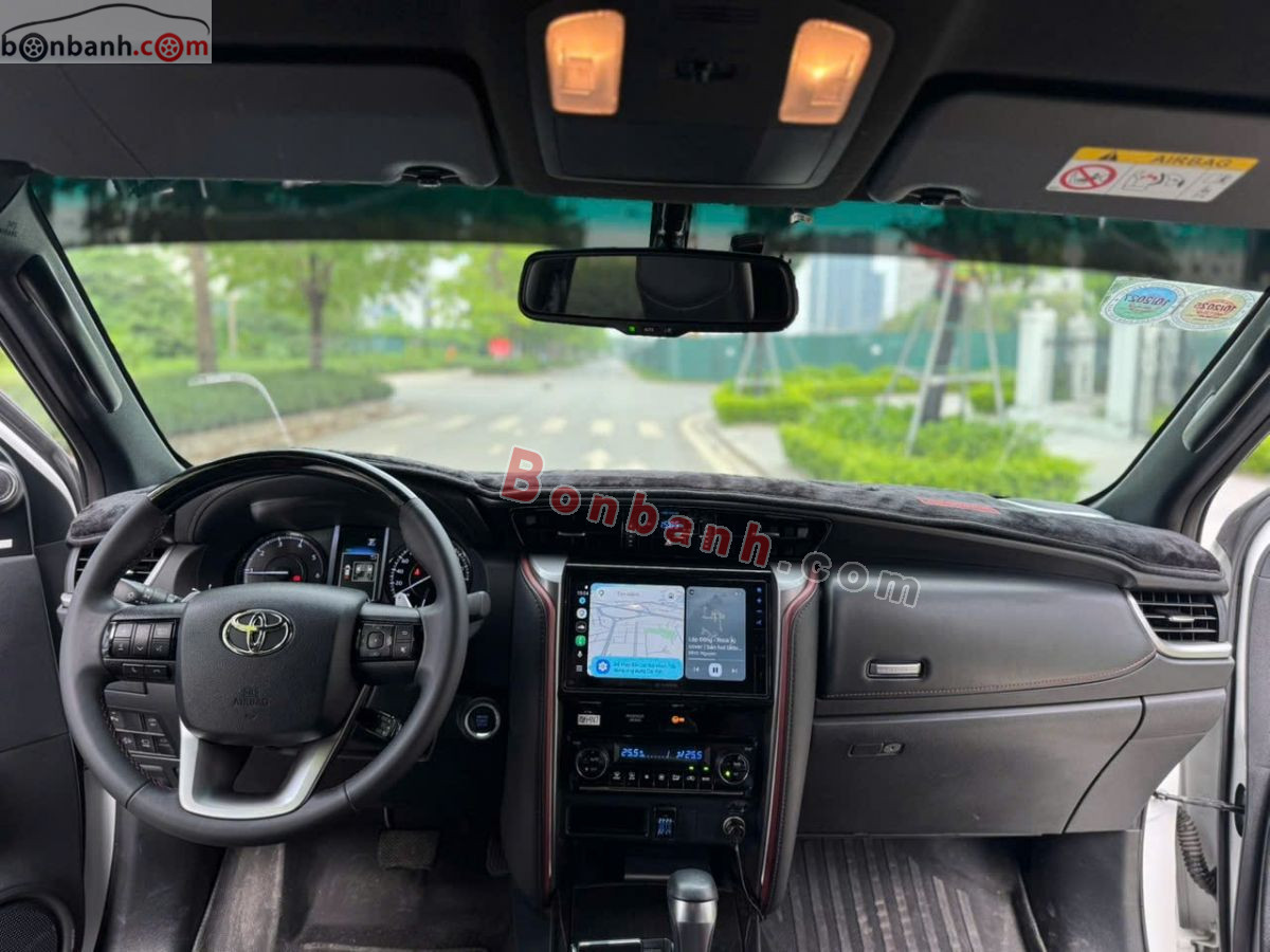 Bán ô tô Toyota Fortuner Legender 2.4L 4x2 AT - 2024 - xe cũ