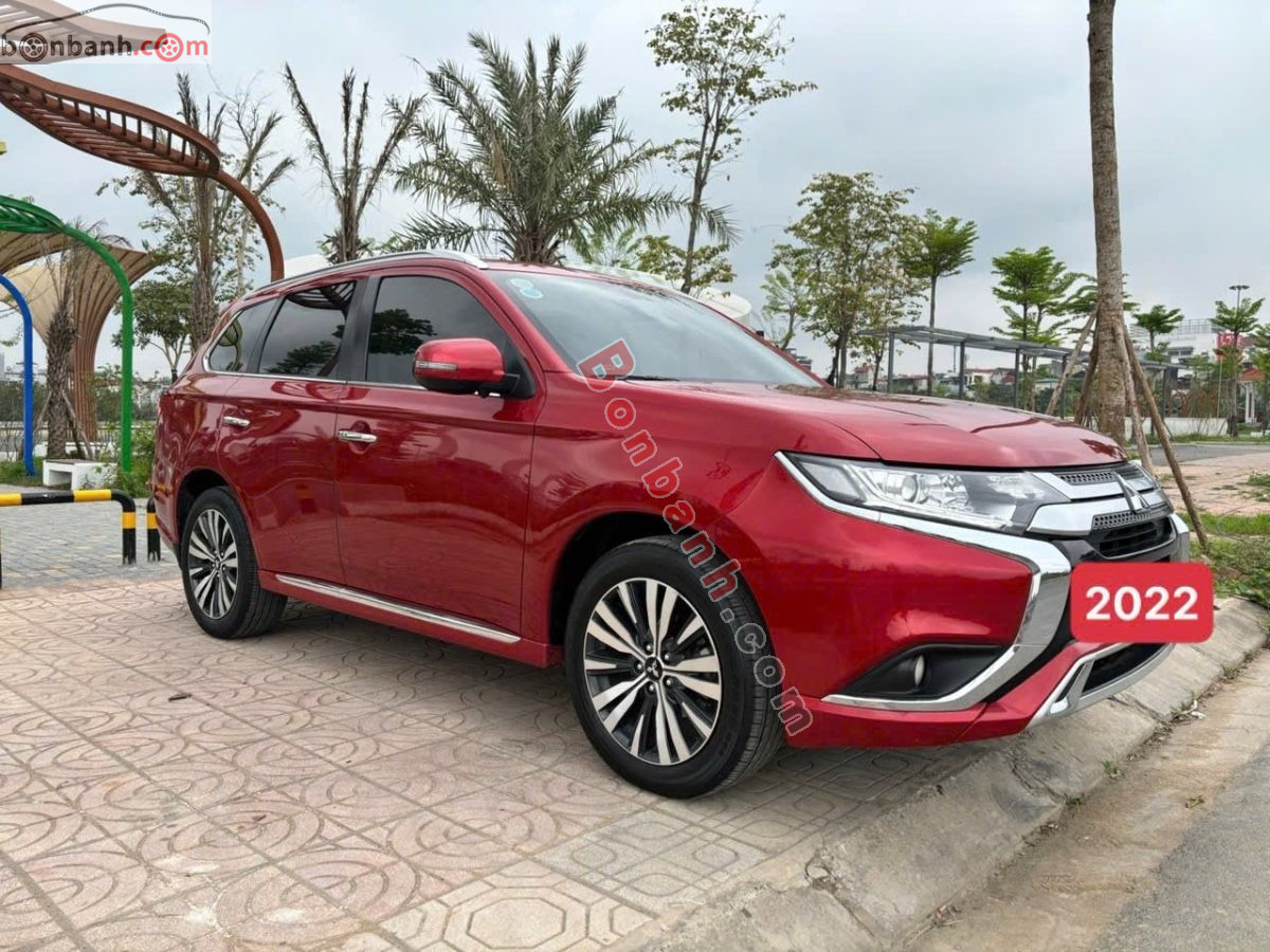 Bán ô tô Mitsubishi Outlander 2.0 CVT - 2022 - xe cũ