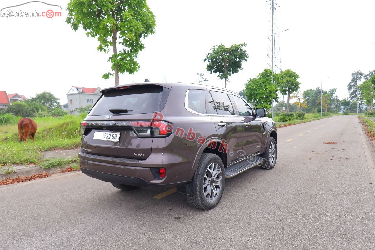 Bán ô tô Ford Everest Titanium Plus 2.0L 4x4 AT - 2022 - xe cũ