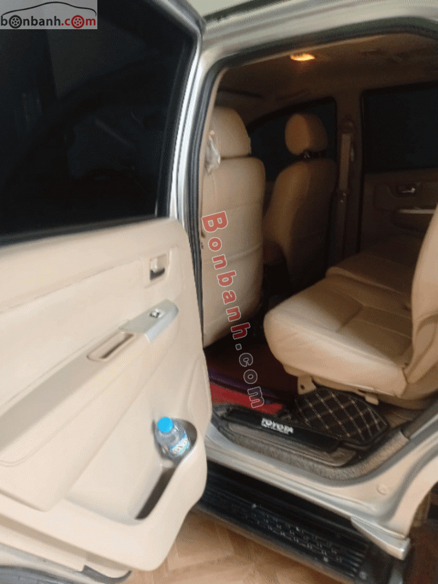Bán ô tô Toyota Fortuner 2.5G - 2011 - xe cũ