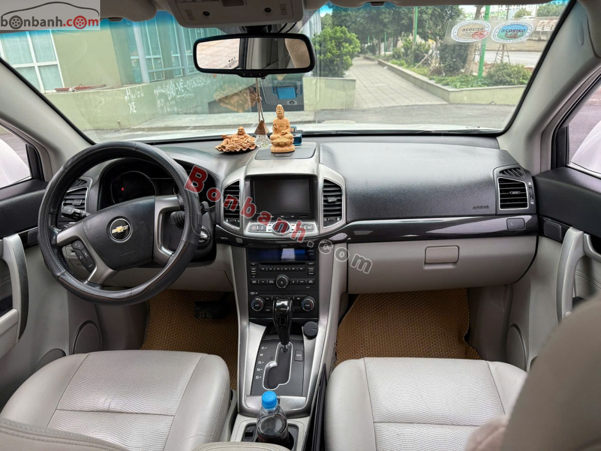 Bán ô tô Chevrolet Captiva LTZ 2.4 AT - 2015 - xe cũ