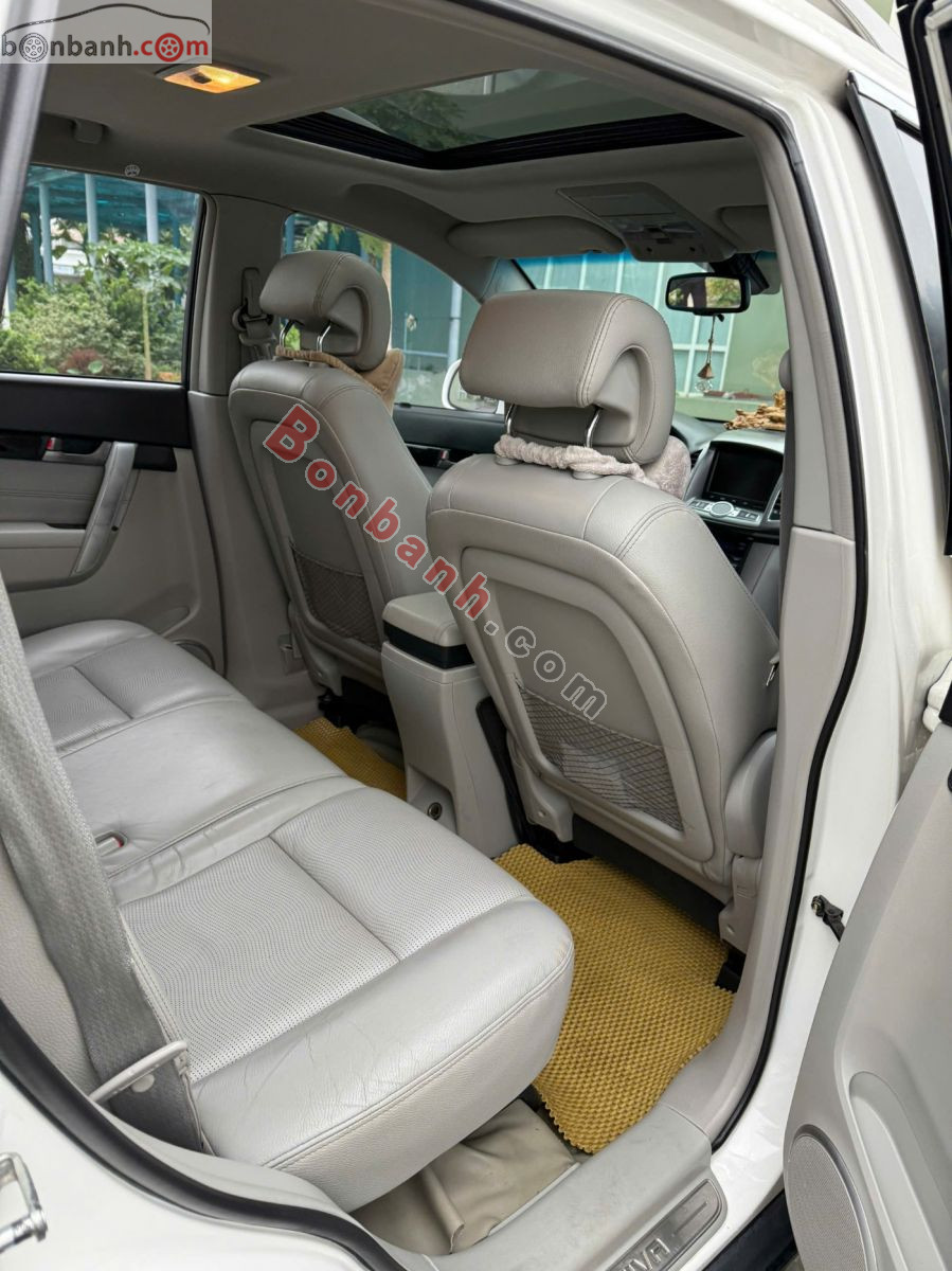 Bán ô tô Chevrolet Captiva LTZ 2.4 AT - 2015 - xe cũ