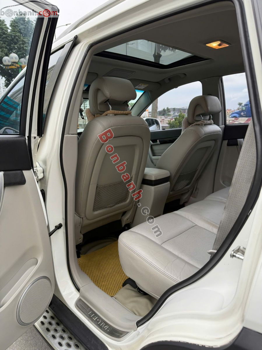 Bán ô tô Chevrolet Captiva LTZ 2.4 AT - 2015 - xe cũ