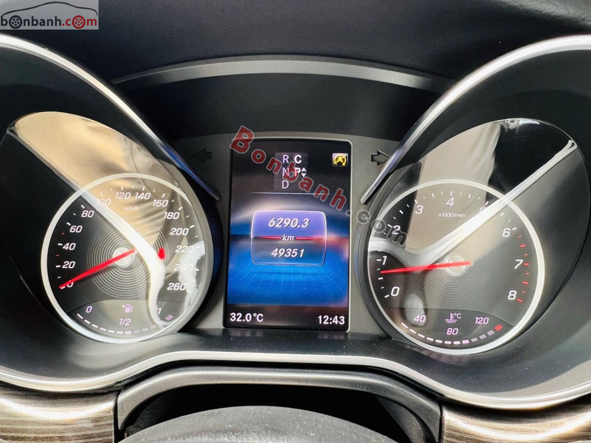 Bán ô tô Mercedes Benz V class V250 Luxury - 2022 - xe cũ