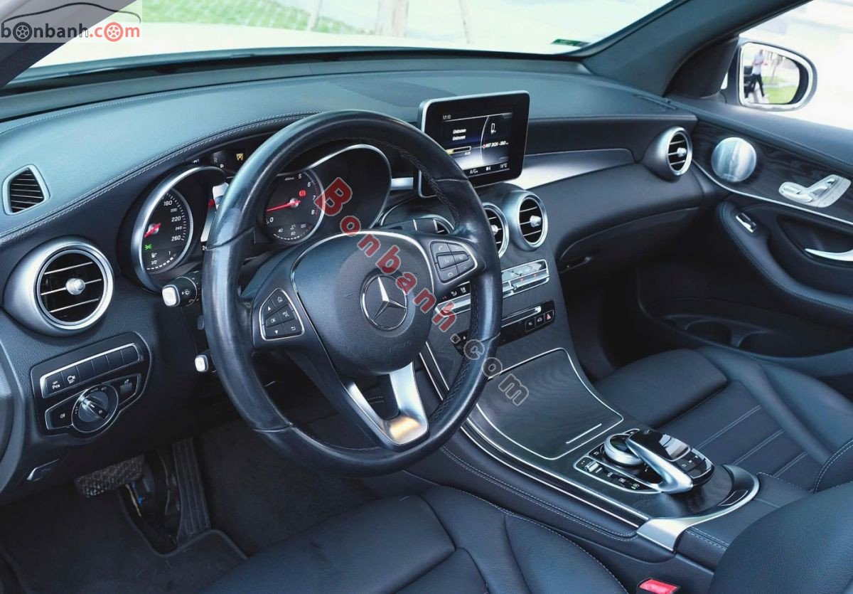 Bán ô tô Mercedes Benz GLC 300 4Matic - 2018 - xe cũ