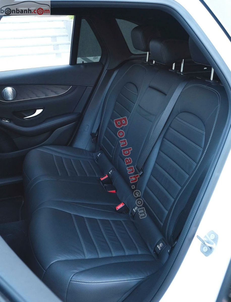 Bán ô tô Mercedes Benz GLC 300 4Matic - 2018 - xe cũ